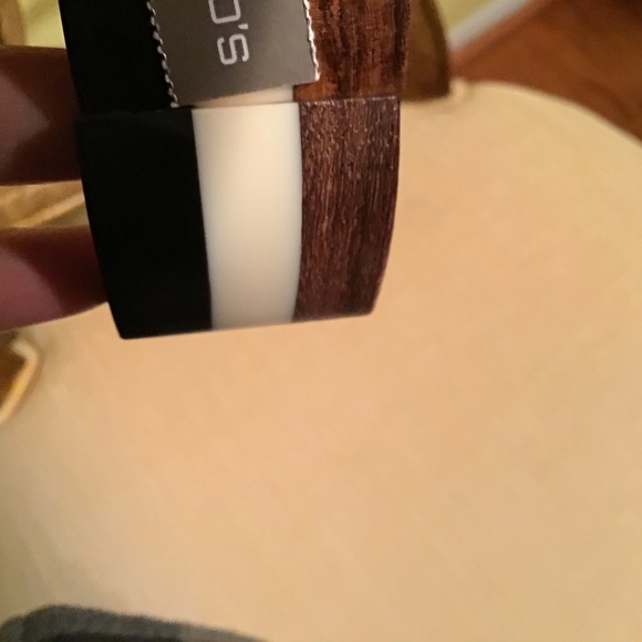 Stretch Bracelet (Chico’s) - Picture 4 of 4